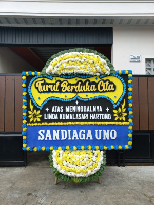 Papan Bunga Duka di Nelayan Indah